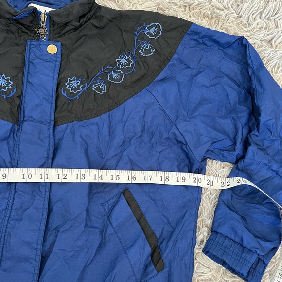 Vintage Lavon Women's 90s Windbreaker Floral Embroidered Full Zip Jacket Small - Picture 11 of 15